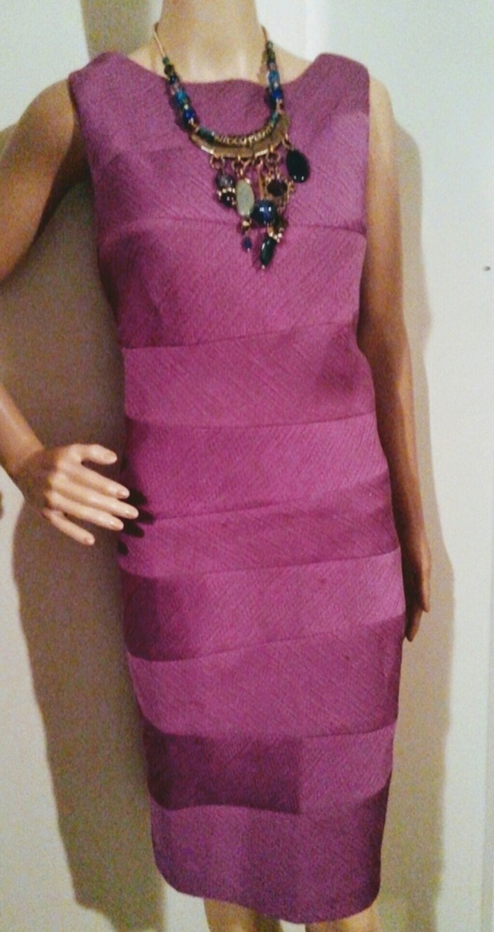 SUZI CHIN MAGGY LONDON MAGENTA JACQUARD DRESS - Picture 4 of 4